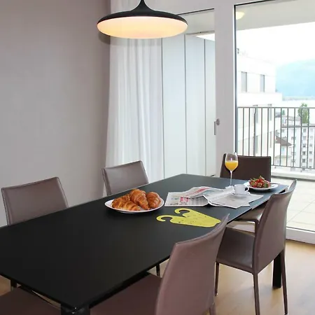 Boutique - 3 Bedroom - 24/7 Concierge Sa * Montreux